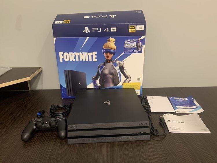 Новая Игровая консоль PS4 Pro 1TB black (CUH-7208B) Sony Playstation