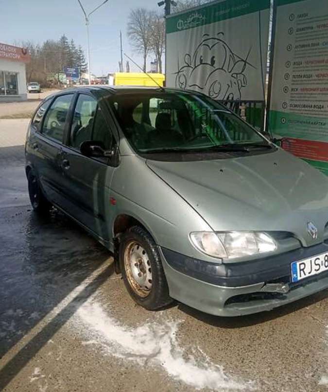 Продам Renault Scenic