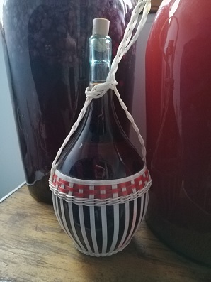 Продам вино из вишни, сливы, винограда и др. 50грн/литр.