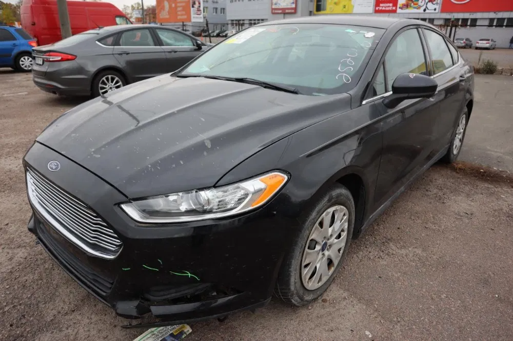 Ford Fusion 2014 - комфортный седан за 8250$