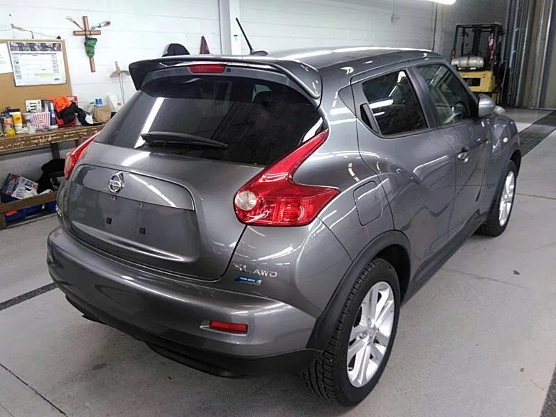 Nissan Juke 2014 - кроссовер за 8 500$