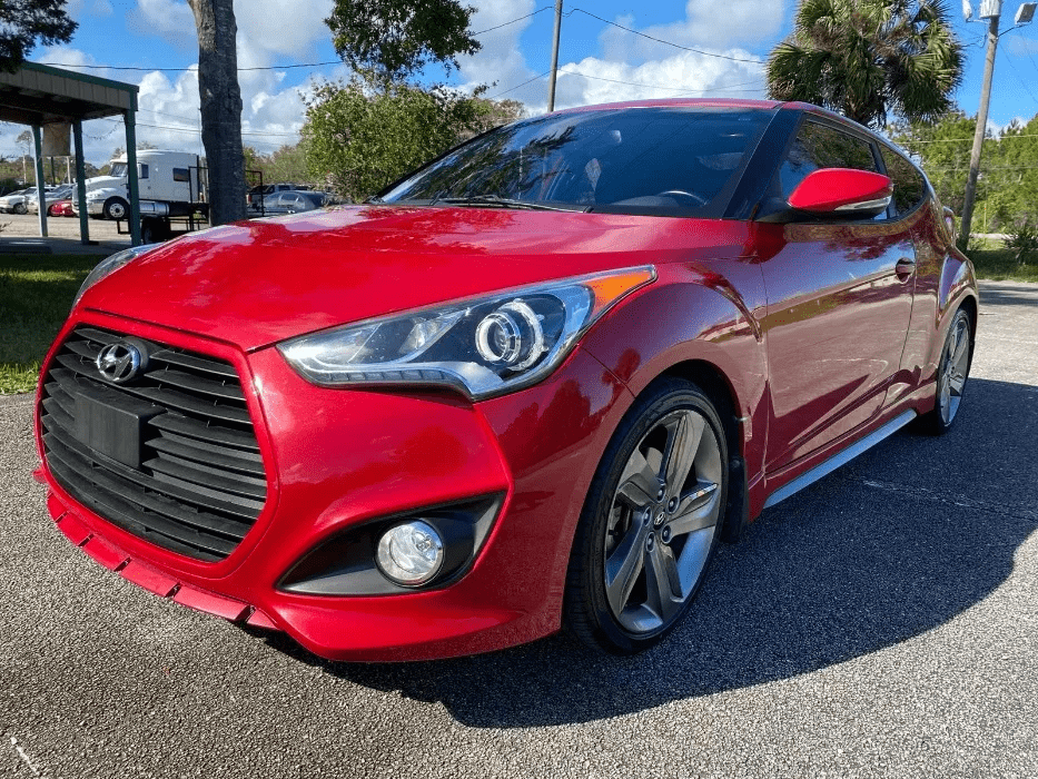 Hyundai Veloster 2014 - яркая харизма за 8 700$