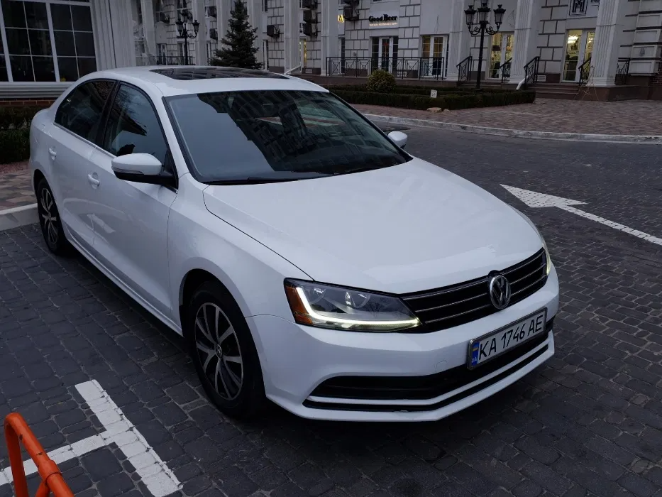 Volkswagen Jetta 2017 - эталон!