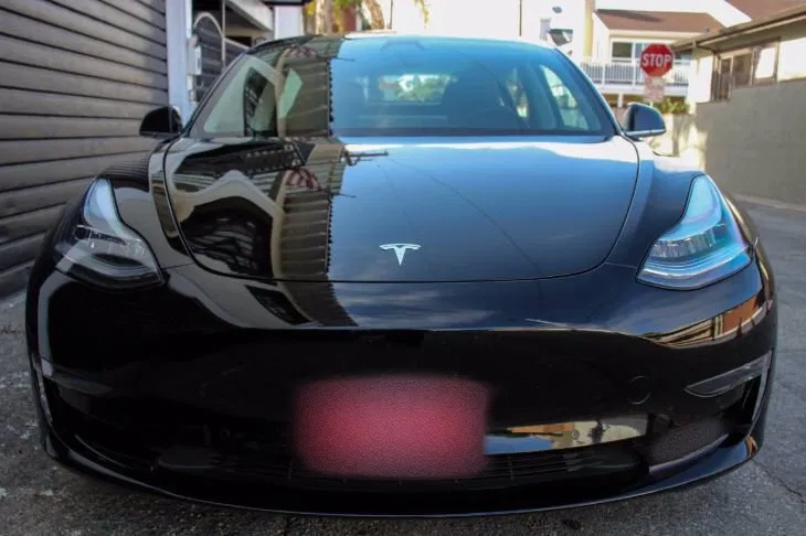 Tesla Model 3 2019 – ни капли бензина!