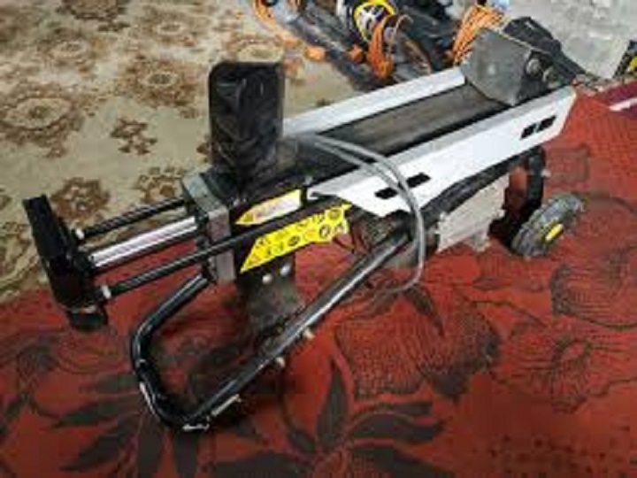 Дровокол гидравлический TITAN TTB685LSP