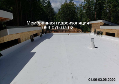 Устройство кровли из полимерной мембраны ПВХ в Сумах