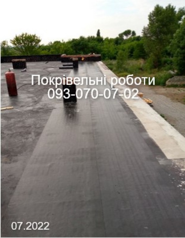 Ремонт даху. Укладання м'якої покрівлі