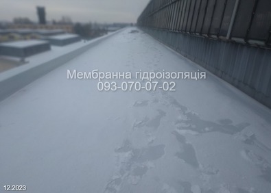 Монтаж ПВХ мембрани, покрівельні роботи, ремонт даху, плоска покрівля