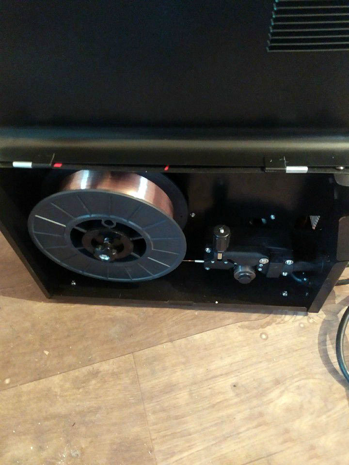 Сварочный полуавтомат Сталь MULTI-MIG-285 PROFI (MIG / MAG / MMA).