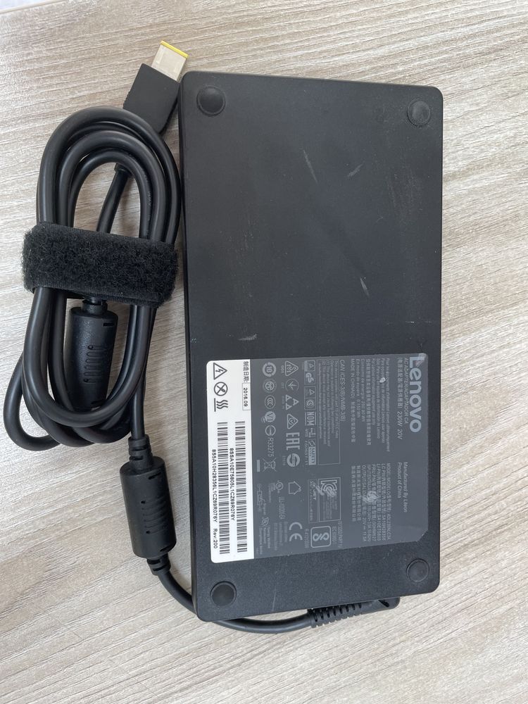 Блоки живлення для ноутбуків усіх брендів