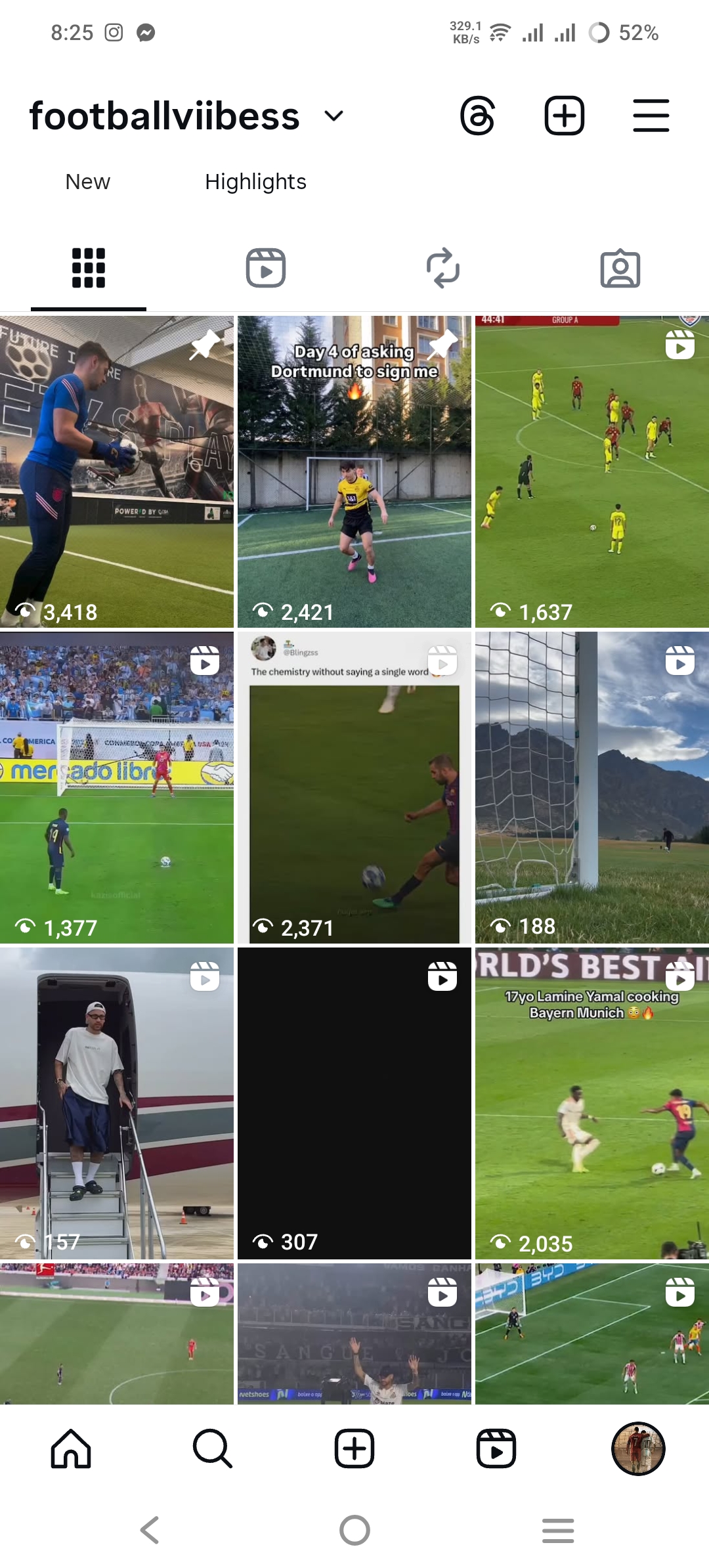 Футбольный аккаунт с живой аудиторией.