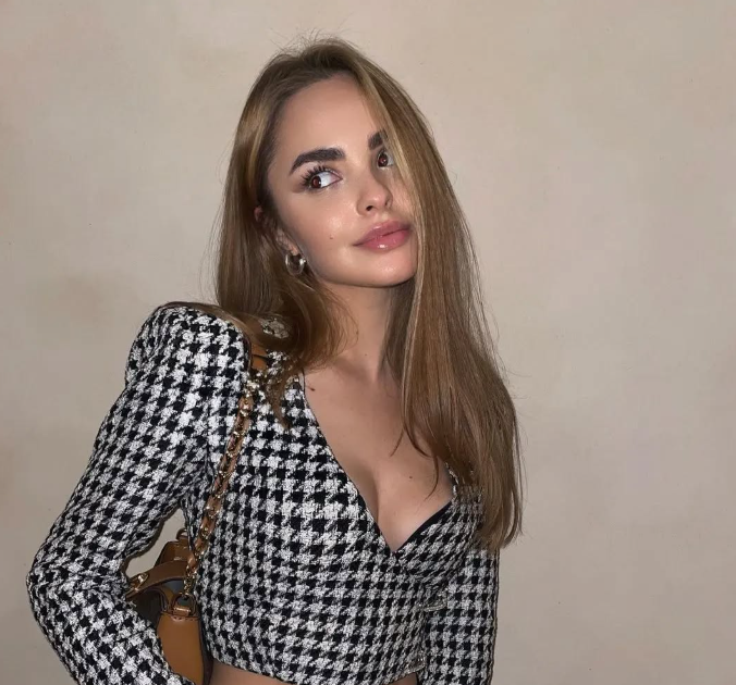 Женский готовый аккаунт подходит для любых целей