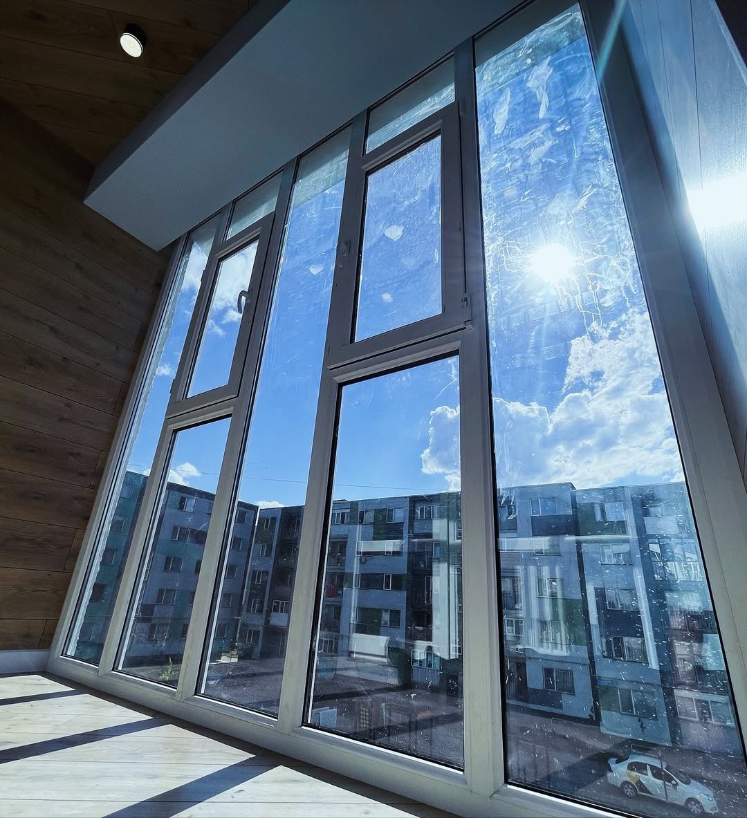 Застеклить балкон под ключ Кривой Рог