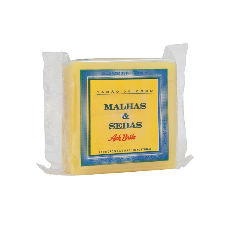 Мыло кокосовое для ручной стирки Ach. Brito Malhas &amp; Sedas Soap 125 г