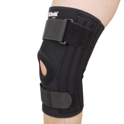 McDAVID Knee Support w/Stays Classic Logo
