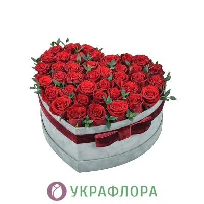 Цветы в коробке Amor