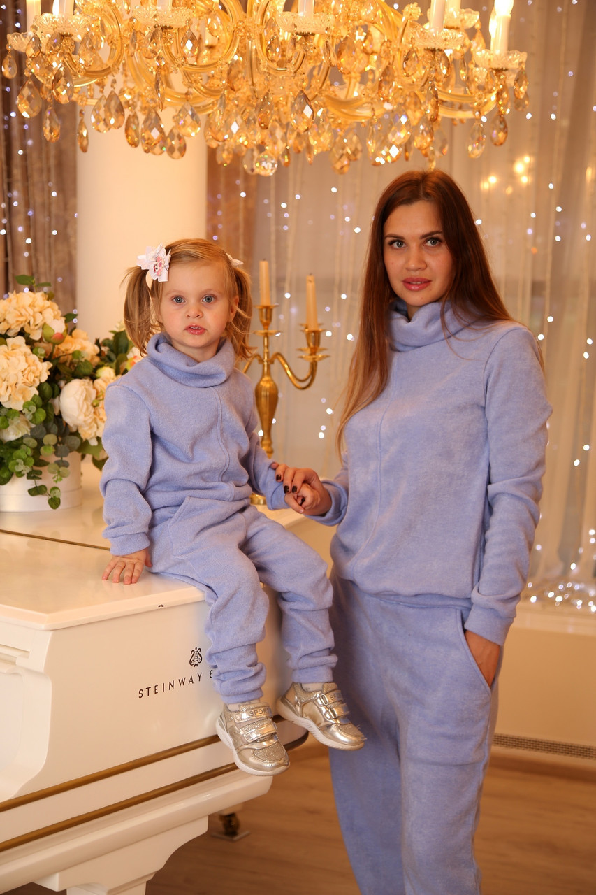Теплый ангоровый костюм на девочку, парная одежда для мамы и дочки Family look