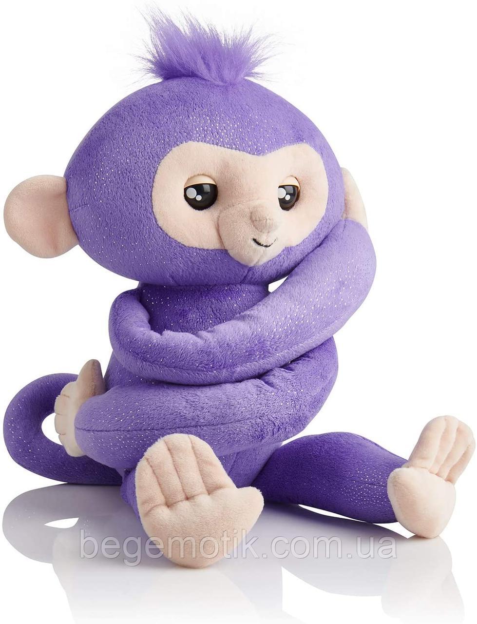 WowWee Fingerlings Мягкая интерактивная Обезьянка-обнимашка Кики Fingerlings HUGS Kiki Monkey Pet