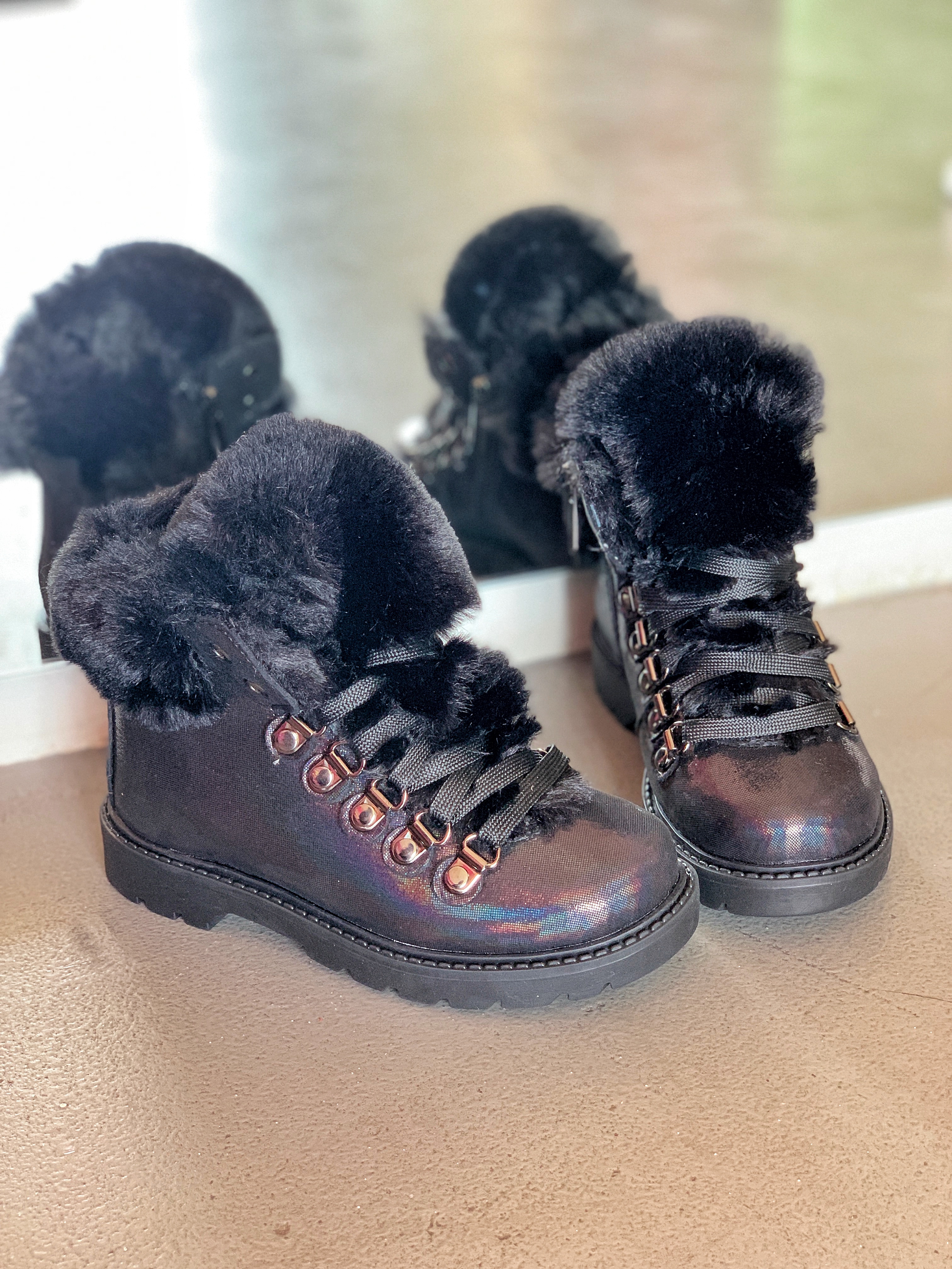 Shine Black 169-12K 35