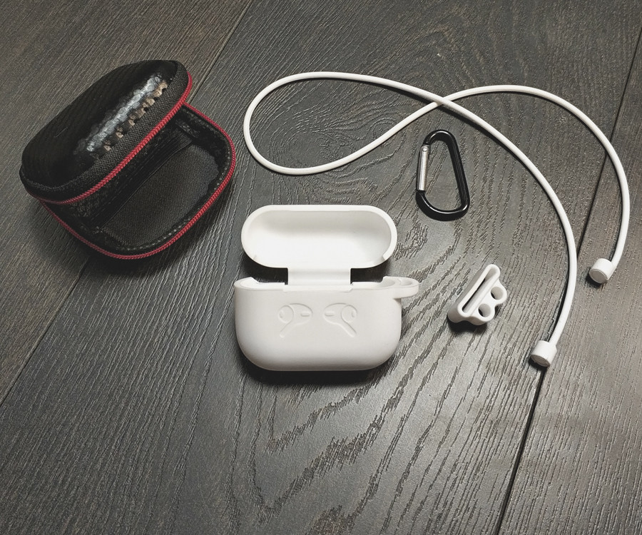 Силиконовый чехол для AirPods PRO, пять в одном. Белый