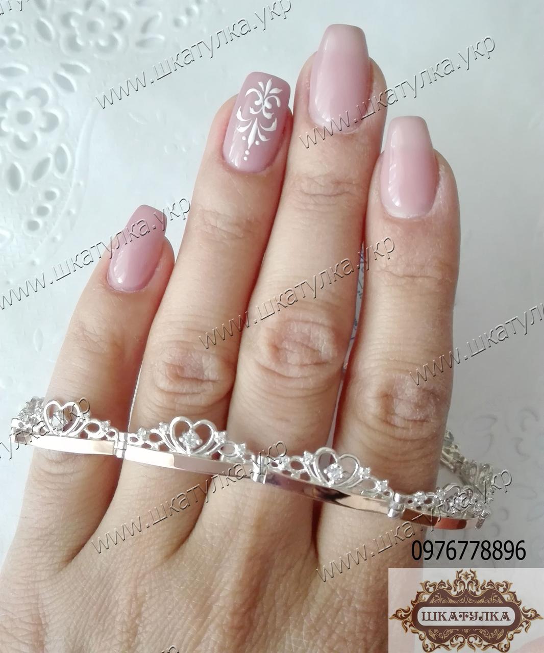 Серебряный браслет с камнями
