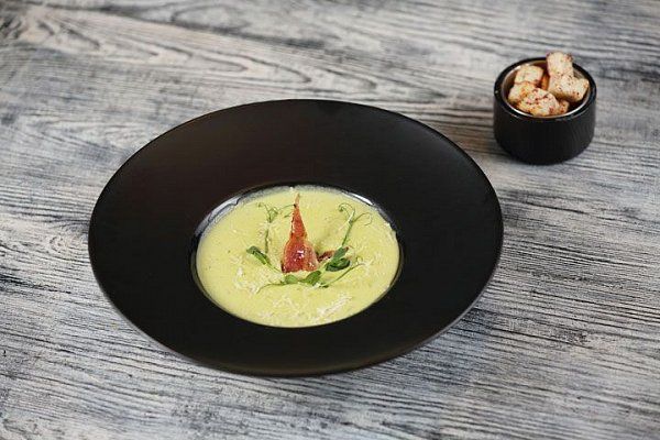 Крем-суп из зеленого горошка с беконом - Мястория