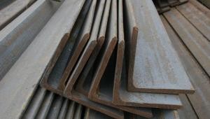 Уголок стальной 50*4 мм, горячекатанный равнополочный - 2 сорт