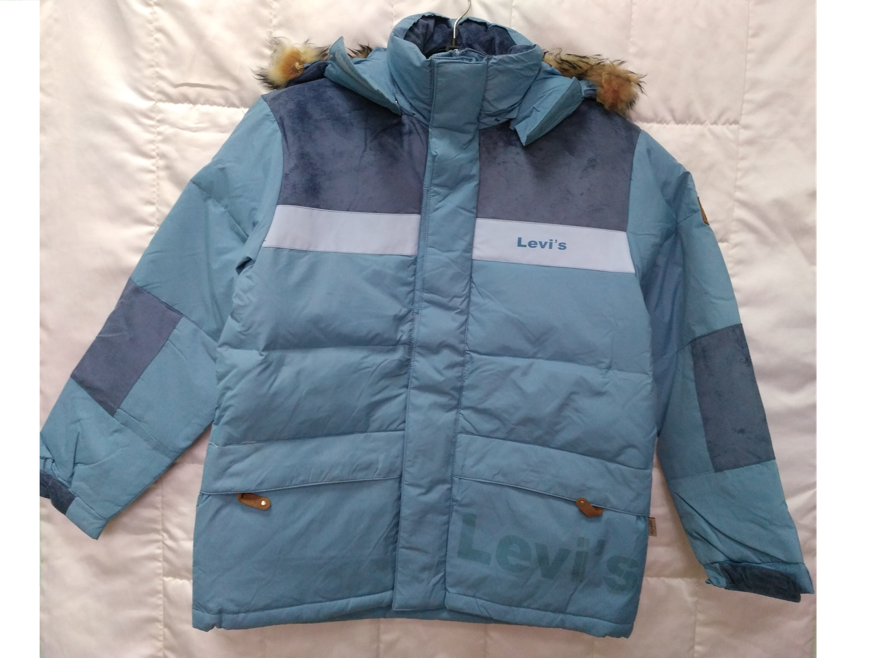Теплый мужской пуховик Levi's