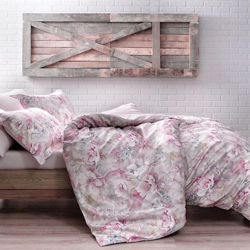 Комплект постельного белья Tivolyo Home Irene сатин 220-200 см розовый