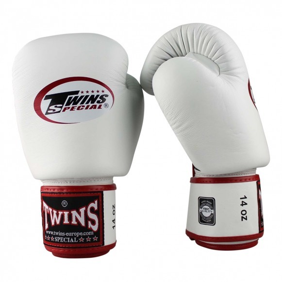 Боксерские перчатки Twins Special Muay Thai Boxing Gloves BGVL-3 AIR (тренировочные)