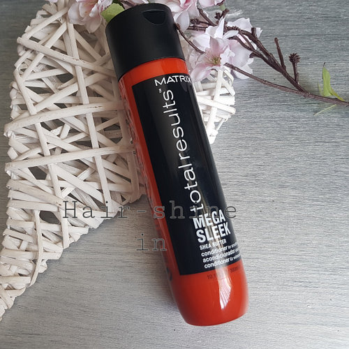 Кондиционер с маслом Ши для гладкости волос Matrix Total Results Mega Sleek Conditioner
