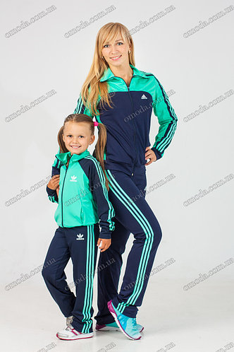 Спортивный костюм копия Adidas Family Style женский