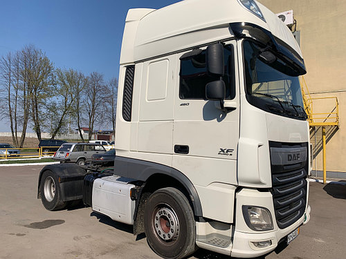 Установка гидравлики на тягач DAF под самосвал