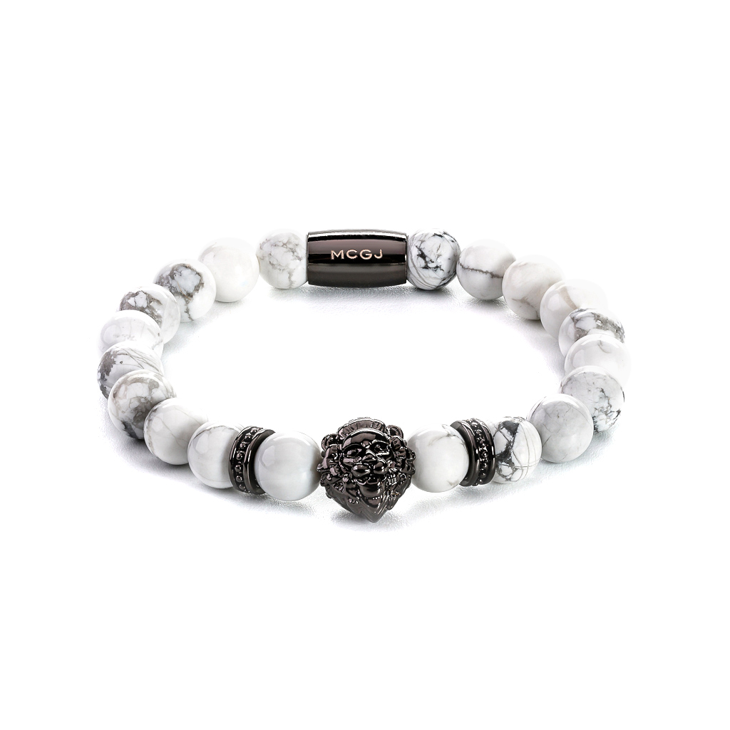 LION WHITE
