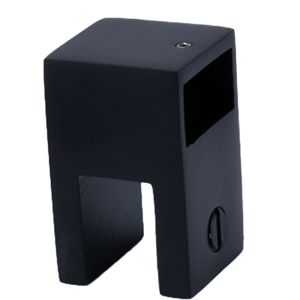 TKSQ817/BLACK (мат.черный).Крепление труба стекло торцевое для трубы 20*10мм.