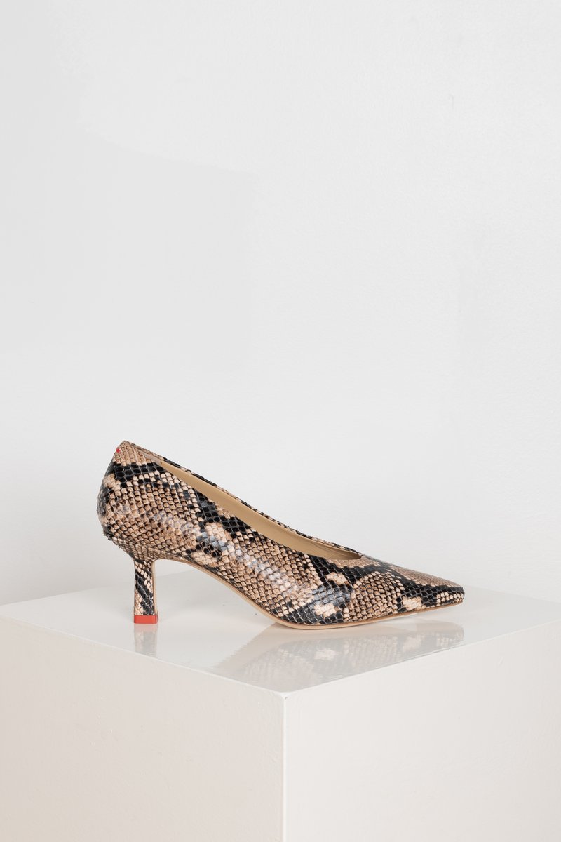 Penelope Pump