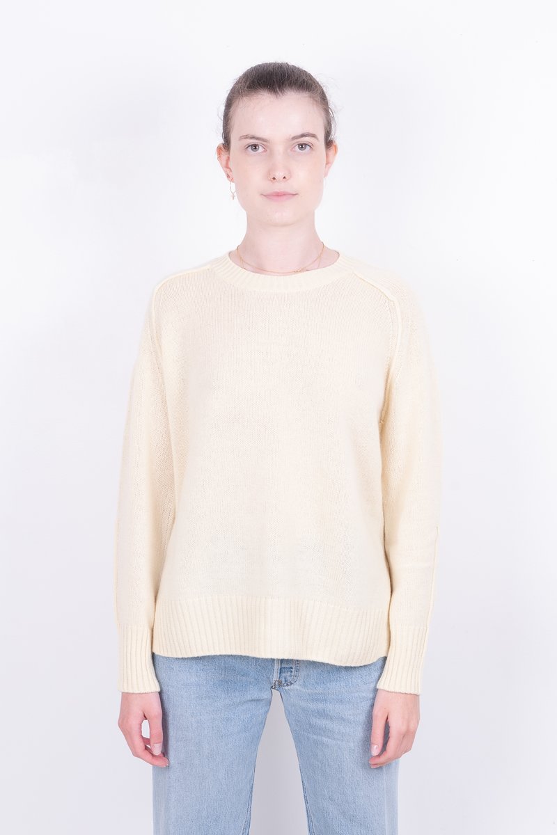 Roundneck Sweater