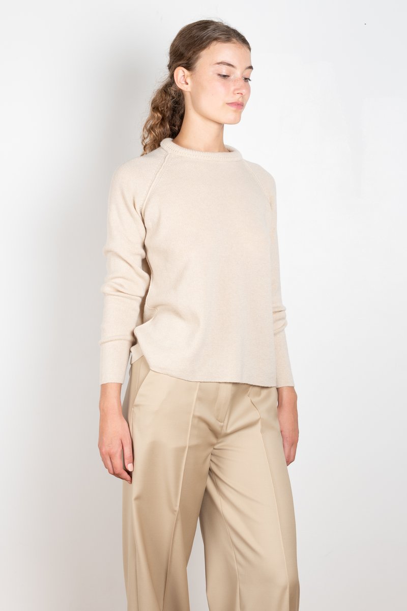 Round Neck Pullover