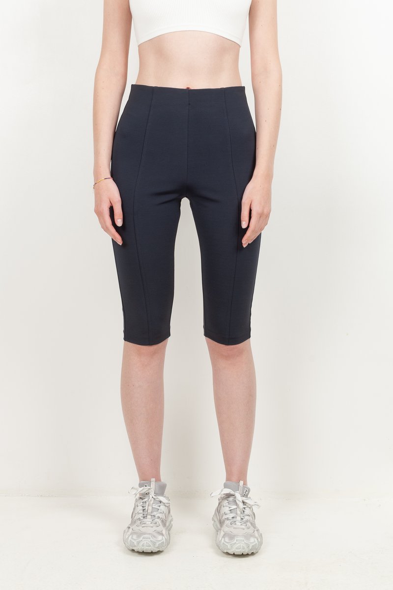 Boston short