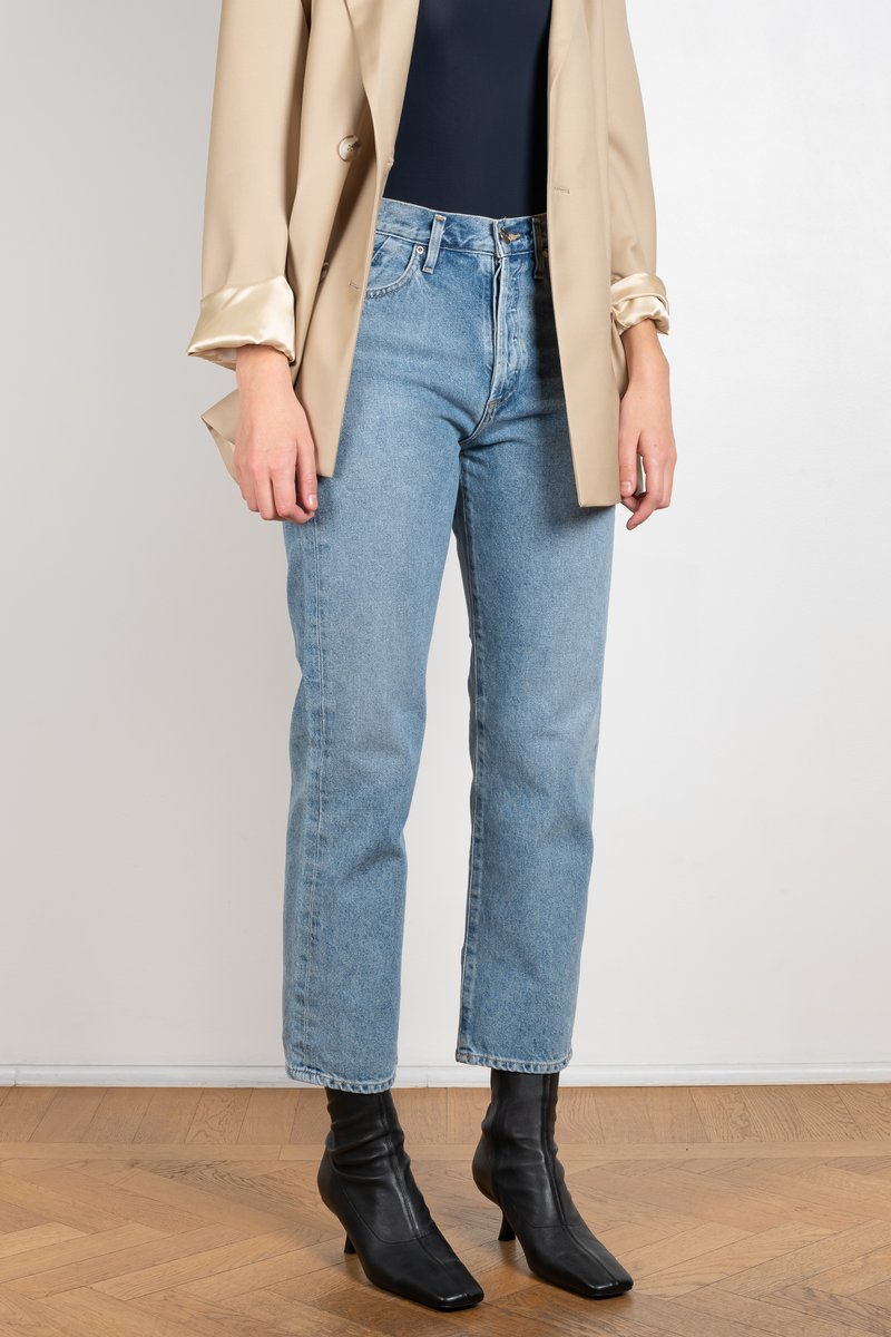 Relaxed Straight Jeans