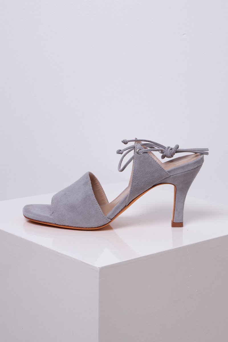 Lark Sandal