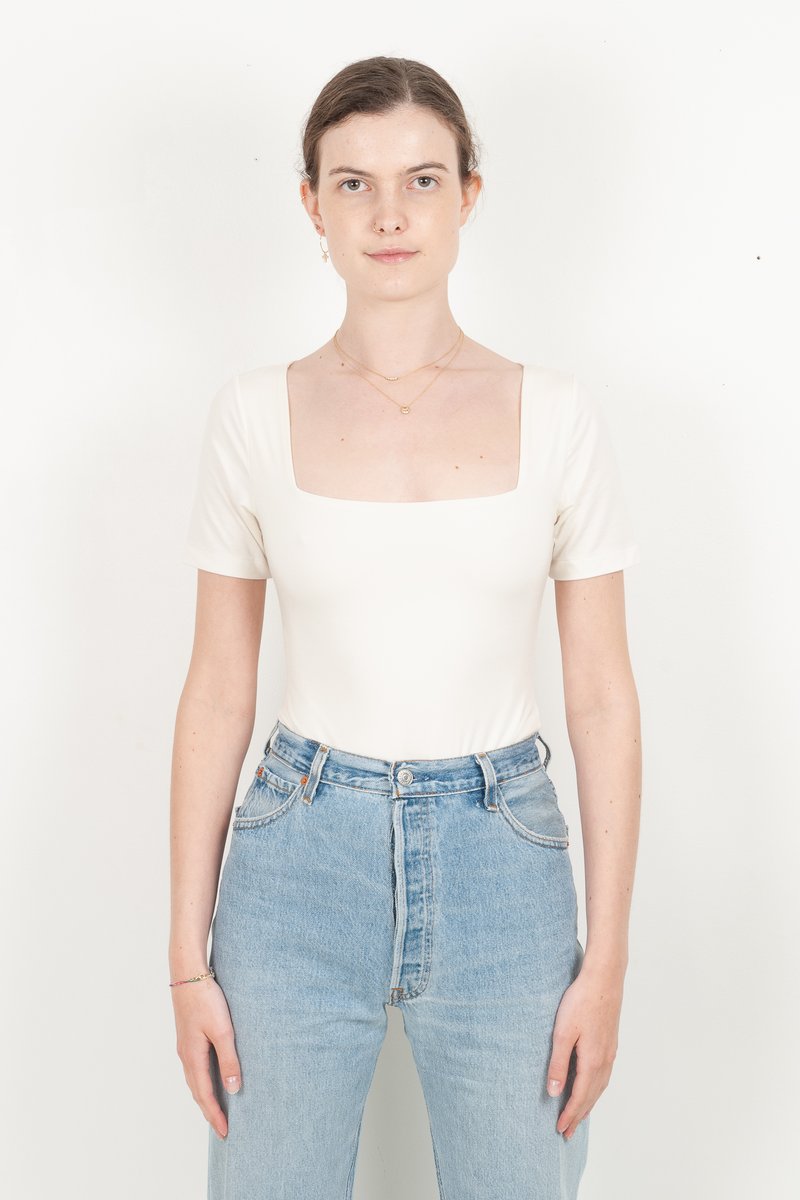 80'S Square Neck Body