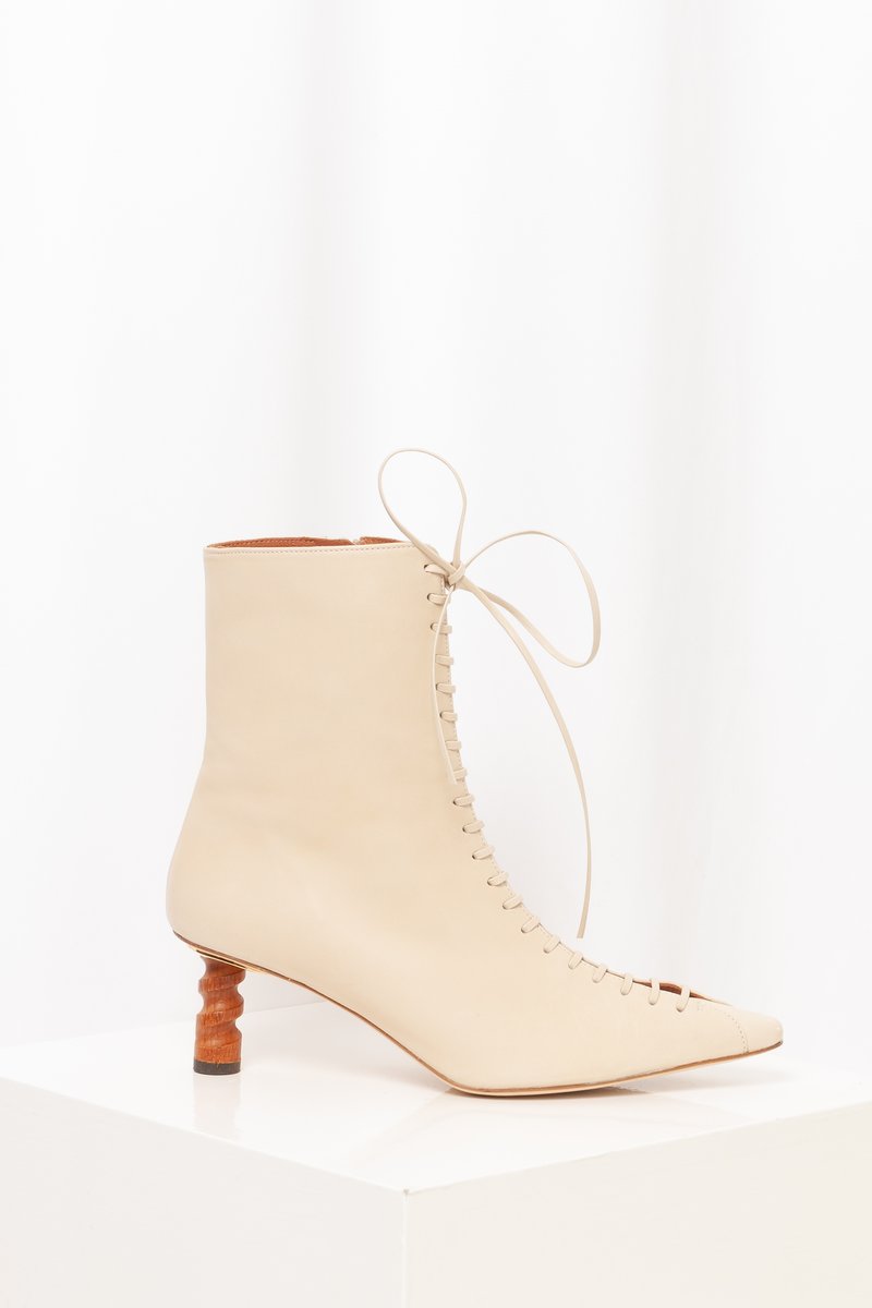 Simone Boots