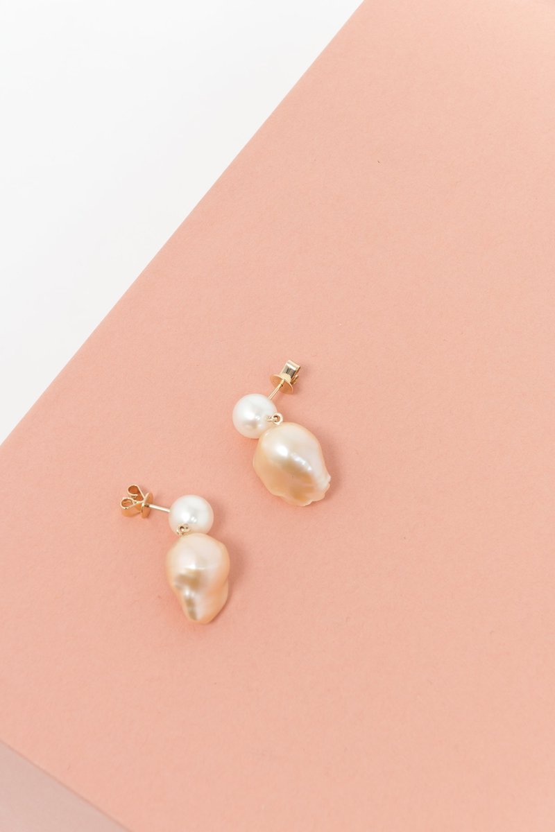 Venus Rose Earrings