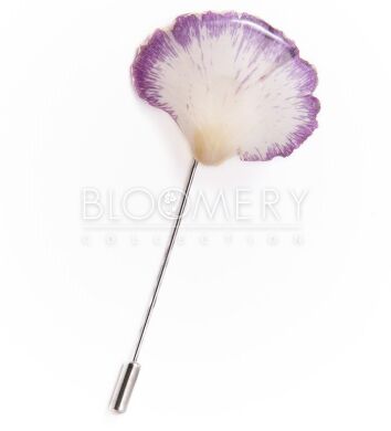 Брошь-иголка. Гвоздика