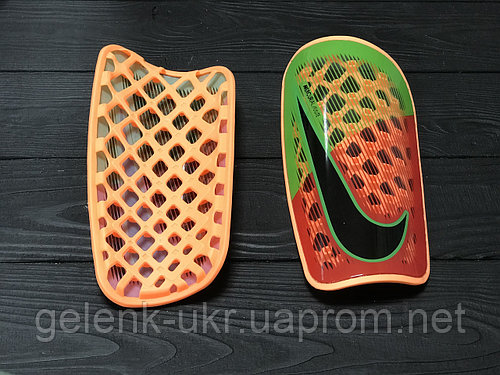 Щитки Nike Mercurial