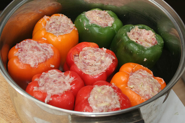 Перец фаршированный с мясом