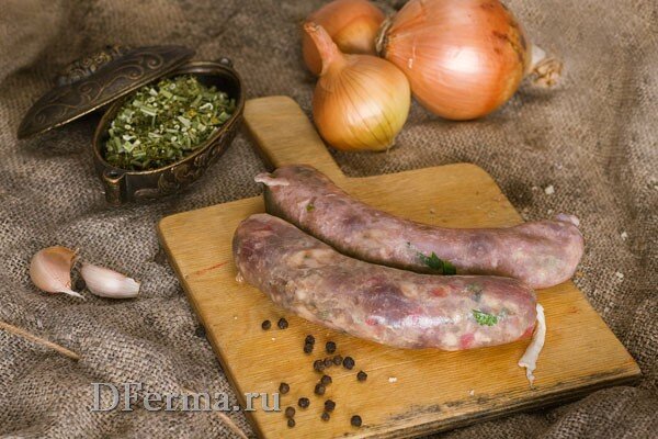 Колбаски-купаты из куриного филе и свинины с сыром